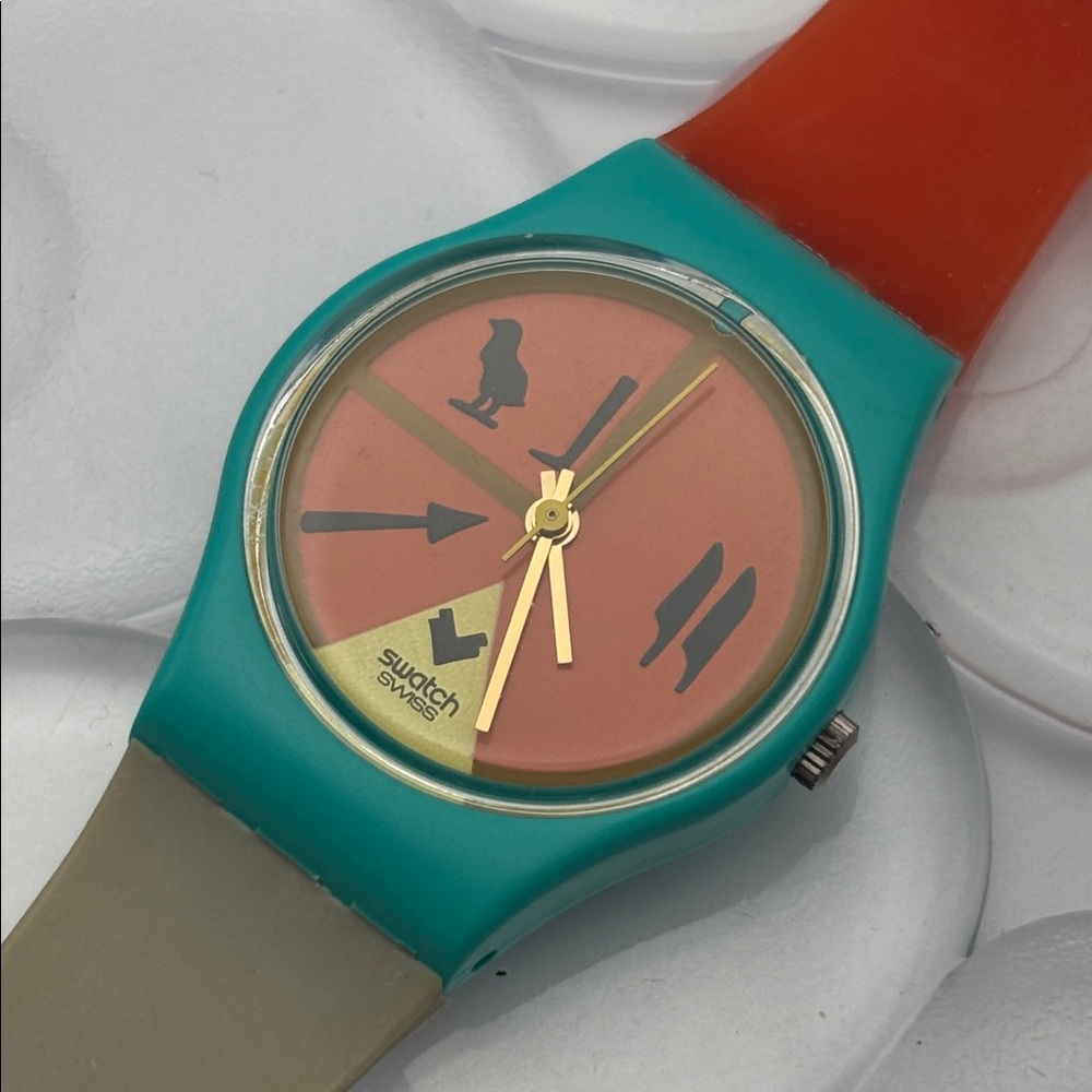 Swatch Watch - LL101 - HORUS
